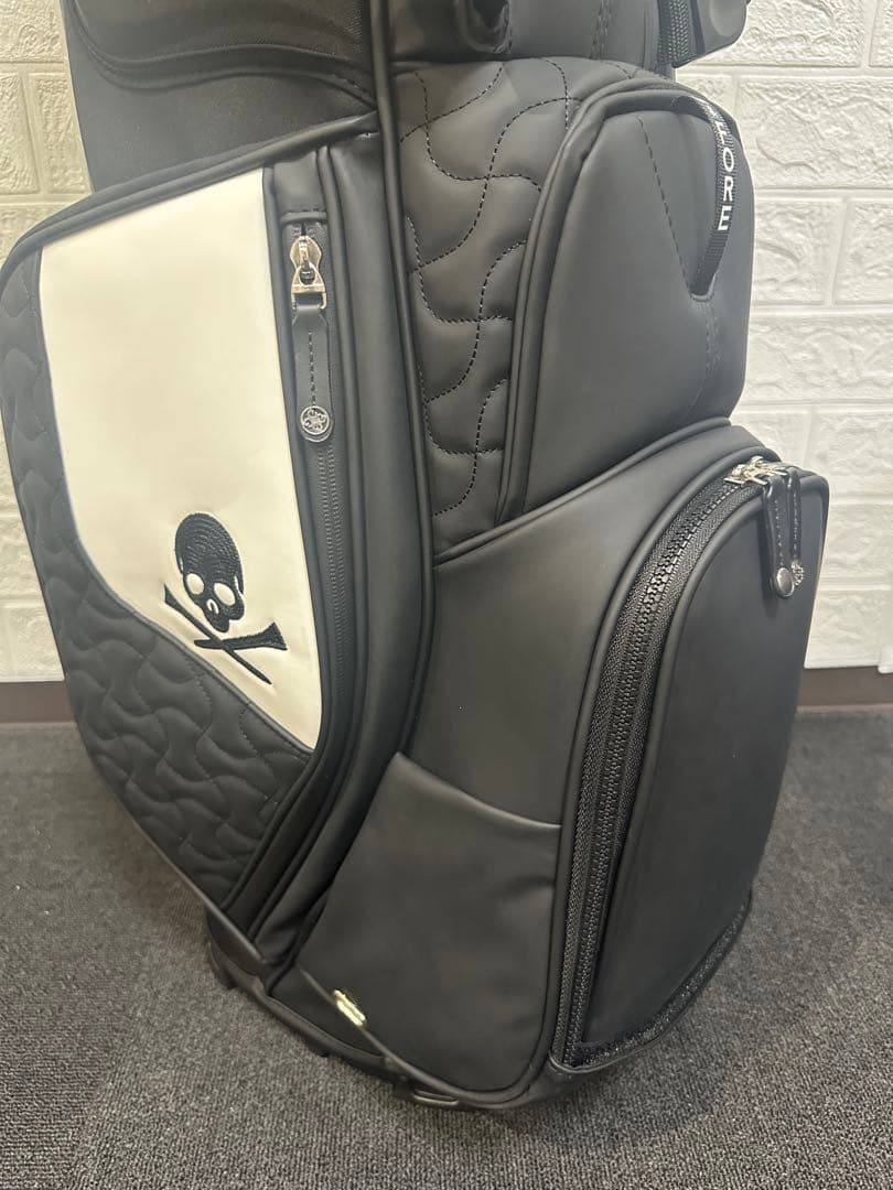 新品未使用☆G/FOREスタンド式キャディーバック9.5インチ　黒×白