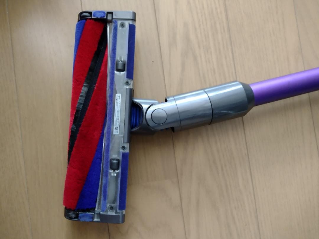 ダイソン★digital slim★SV18★バッテリー新品と同等★スタンド付4