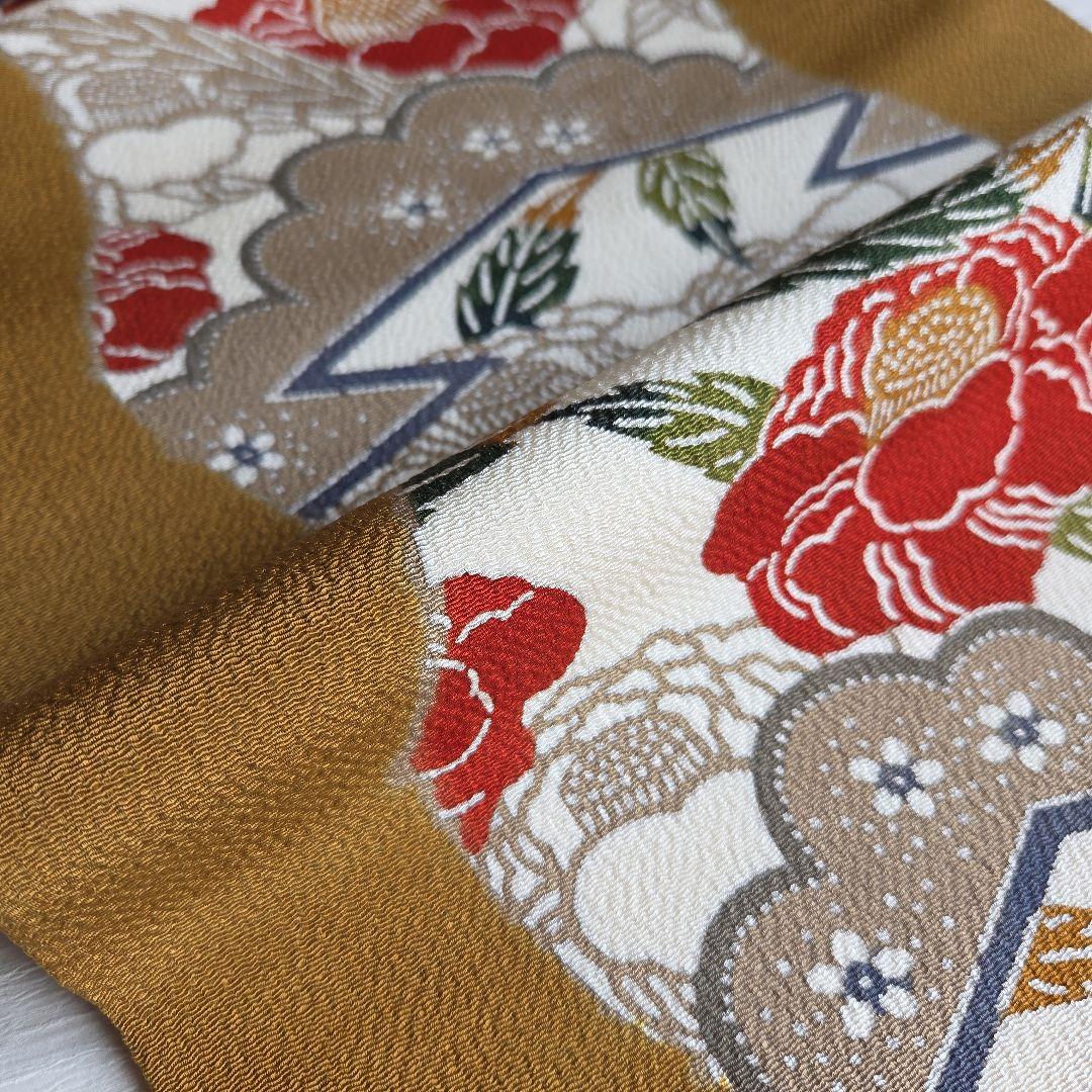 松皮菱と椿柄　栗山吉三郎　和染紅型名古屋帯