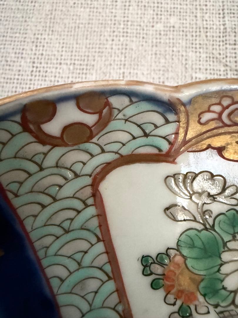 和食器 伊万里様式 色絵 金彩 七寸皿 輪花皿 宝尽くし 5枚セット　時代物