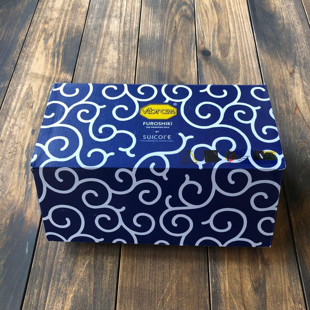 美品Vibram FUROSHIKI by SUICOKE サンダル　アウトドア