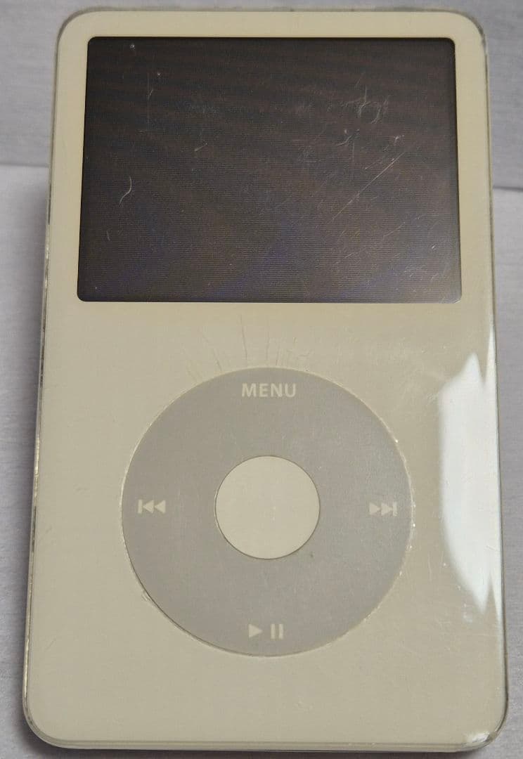 iPod classic 第5世代 30GB 本体＋箱　 動作確認済 外装傷あり