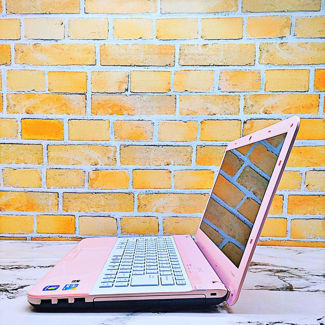 美品❤️レアなミルキーピンクノートパソコン❣️Core-i3☘️爆速SSD✨