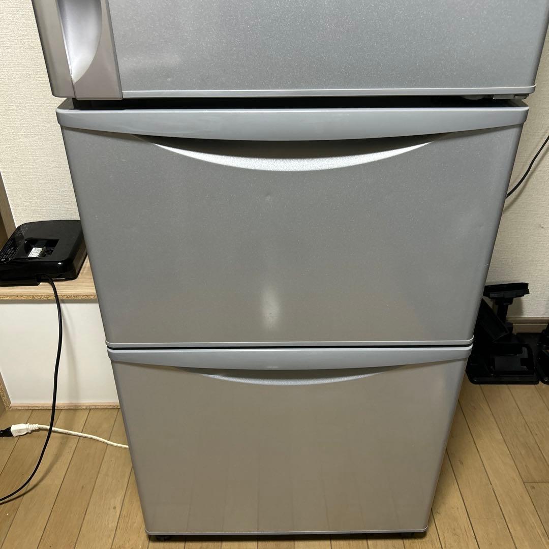 t*s様 日立冷蔵庫　315L シルバー