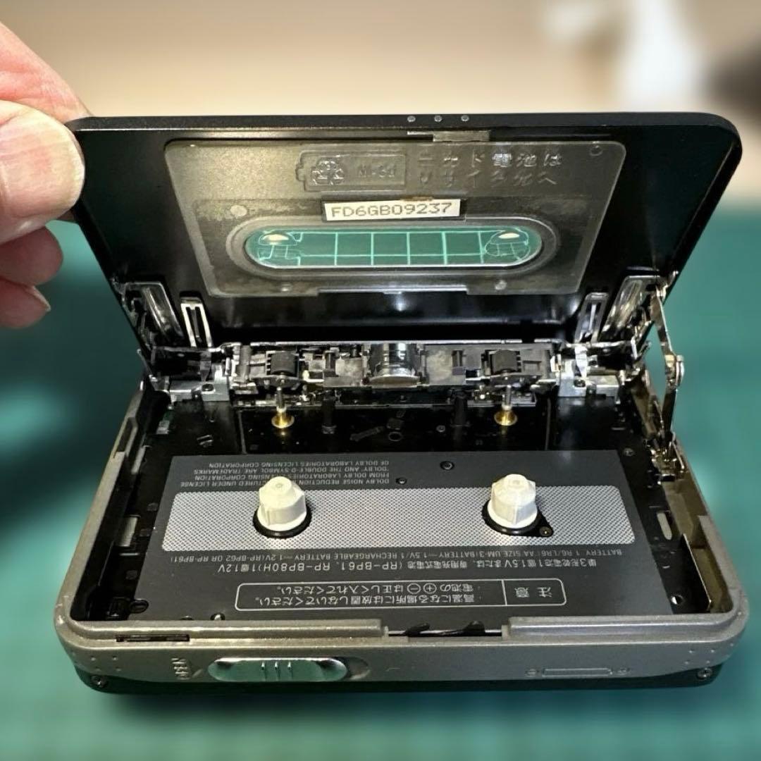 【極美DE修復品】Panasonic カセットプレーヤー RQ-SX15