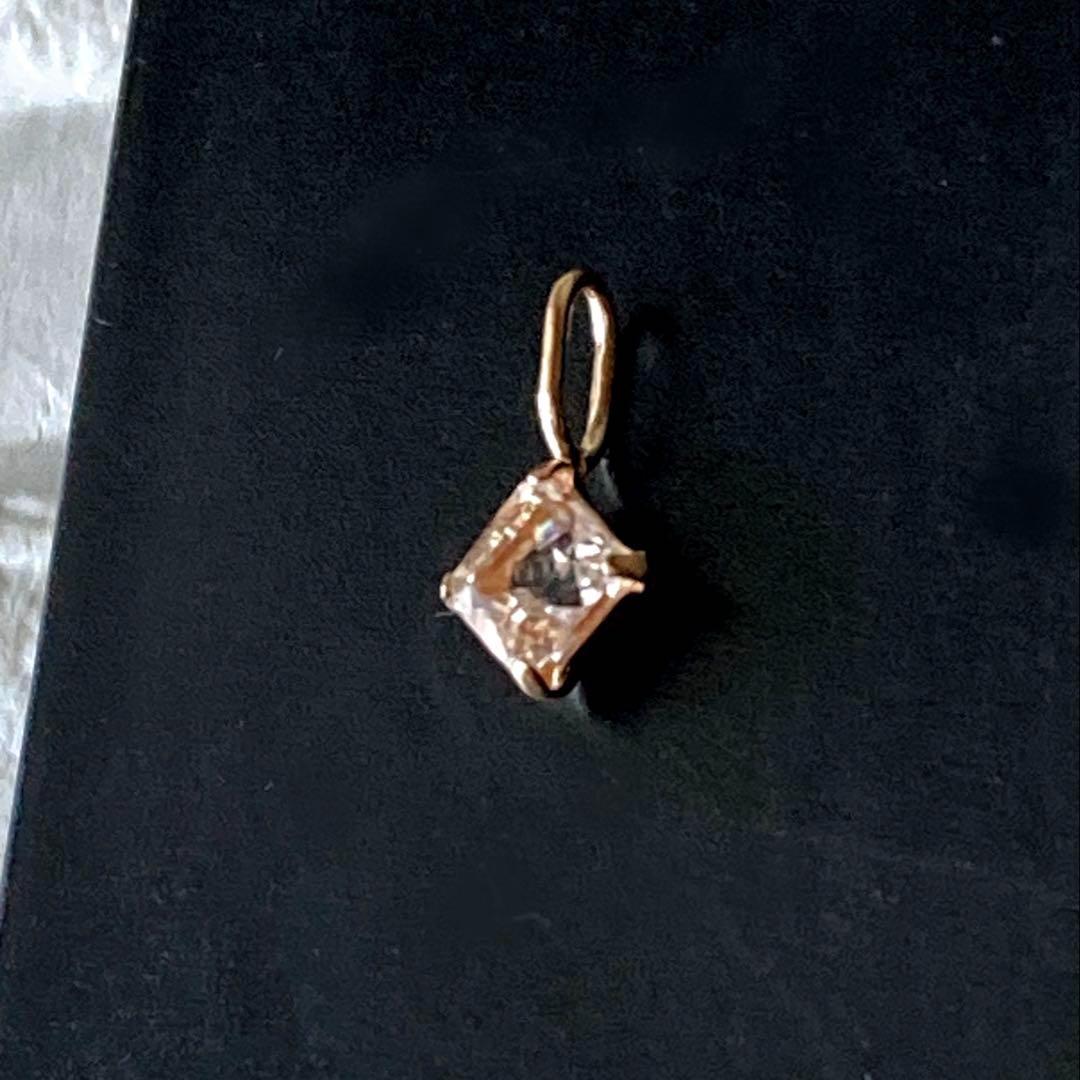 フェナカイト 10金 ペンダントトップ スクエア