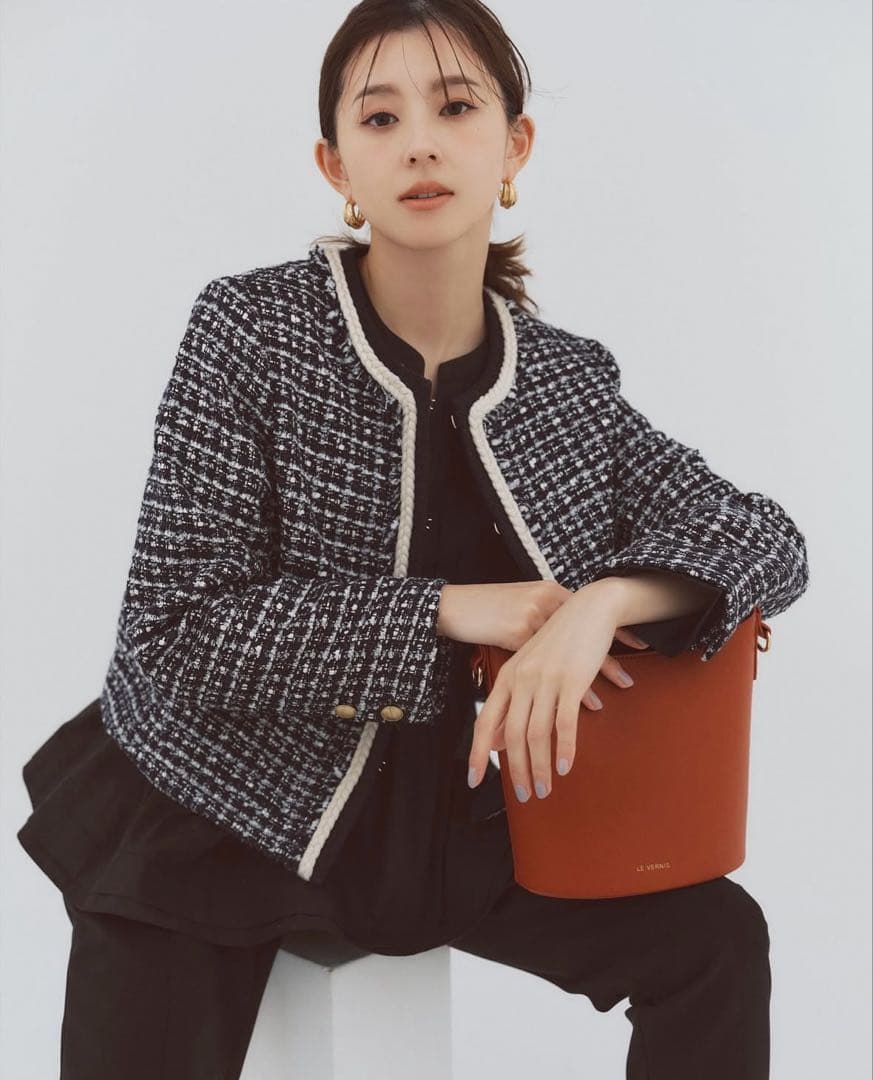 JUSGLITTY トリコツイードジャケット