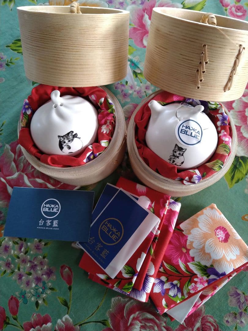 【新品未使用】ヒグチユウコ 台湾限定 奇幻動物森林 調味料入れ(醤油、胡椒)