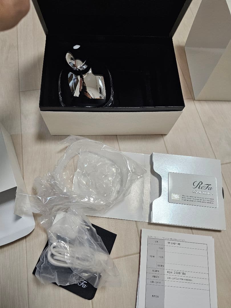 ReFa グレイスヘッドスパRF-GH2114B 未使用品