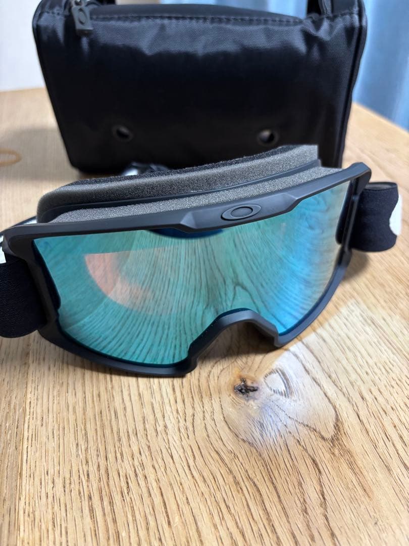 OAKLEY オークリー　スノーゴーグル