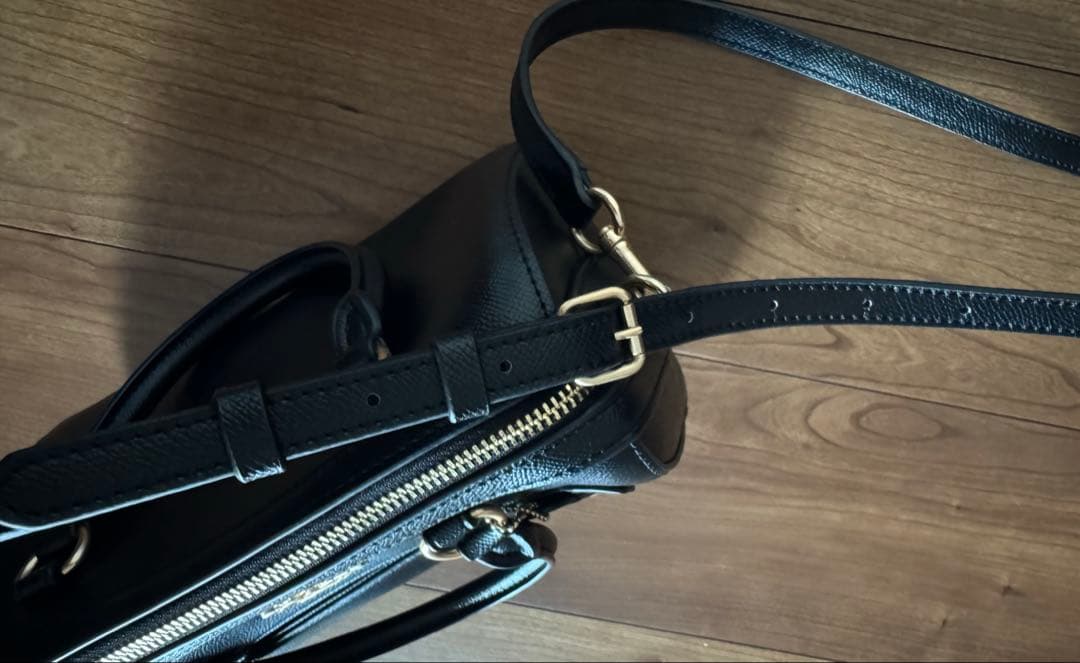 COACH ブラック ボストンショルダーバッグ