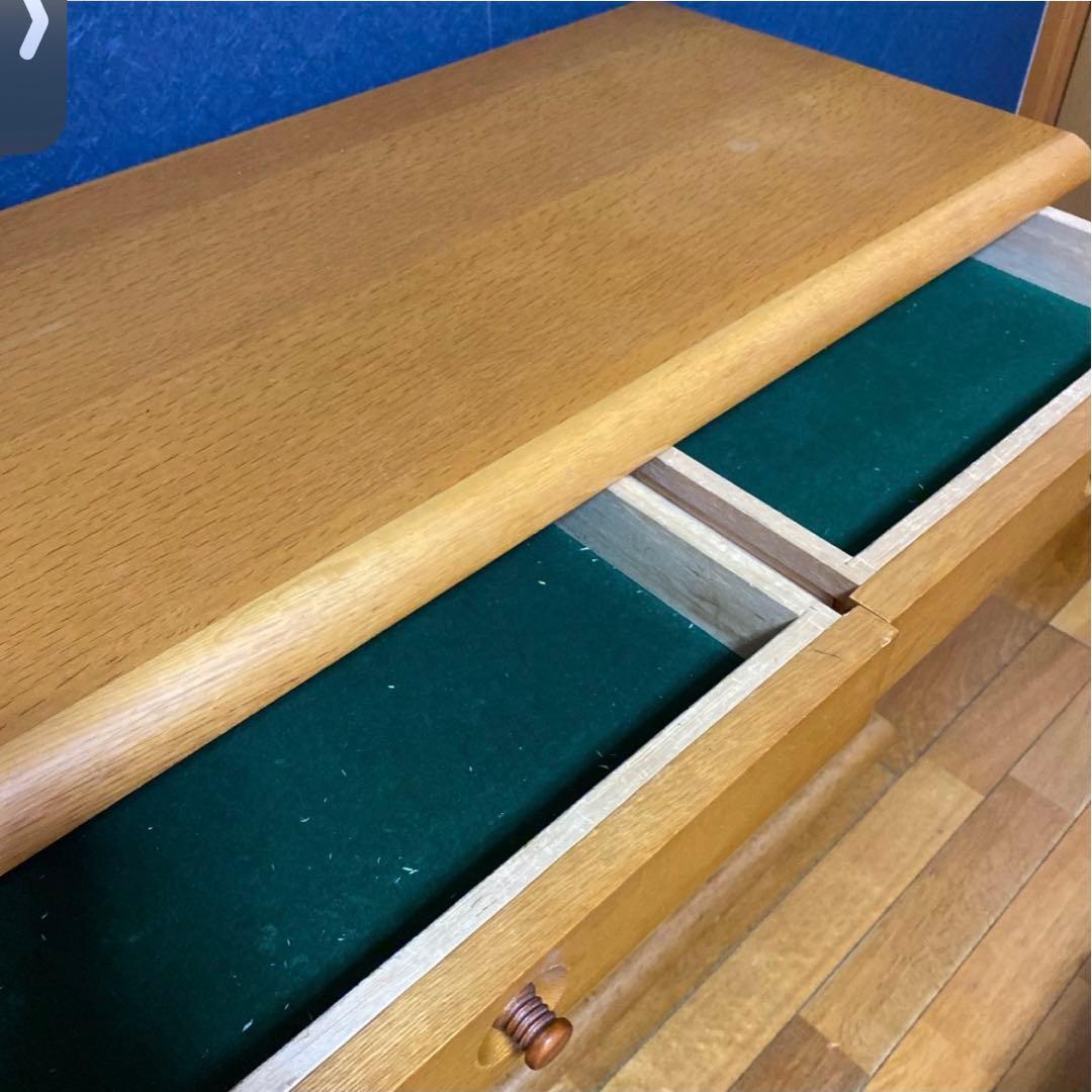 リビングボード　飛騨産業　収納棚　キャスター付き