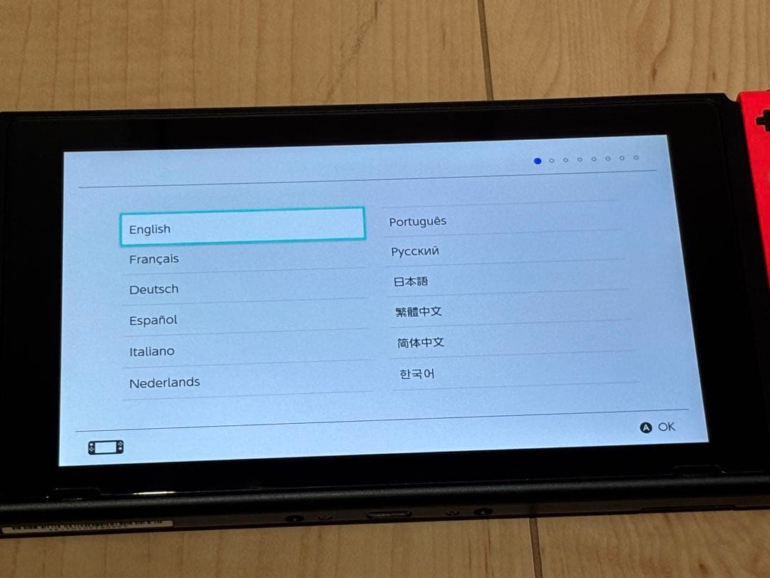 ニンテンドースイッチ Nintendo Switch ネオンレッド 美品