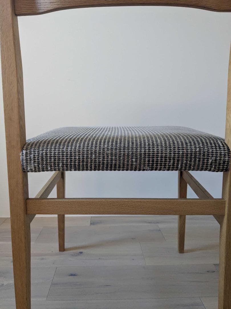 宮崎椅子製作所　Menu メニューサイドチェア