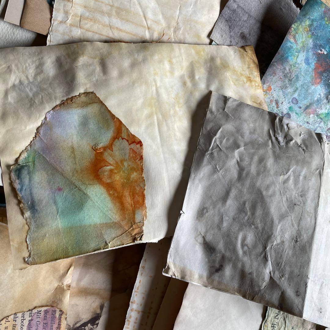 庭の本棚　 「襤褸の本12〜路地裏の本〜」 アートブック　ジャンクジャーナル