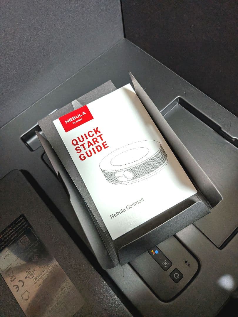 【中古】Anker Nebula Cosmos 三脚スタンド付き