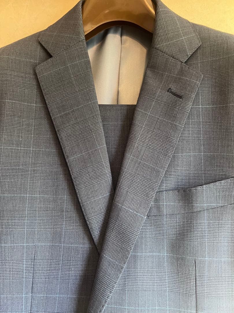オンリー　ネイビーチェック柄 ビジネススーツ値下げ！