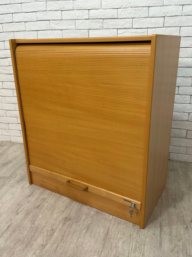 【trestres】ホブドッカ キャビネット ロールアップ 収納　棚