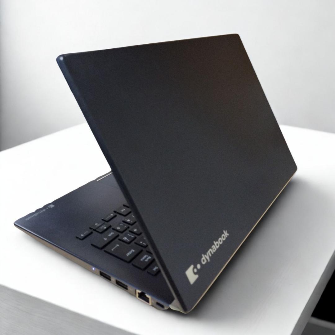 東芝dynabook G83/FP♥第10世代i5＆爆速SSD✅軽量❣️カメラ付