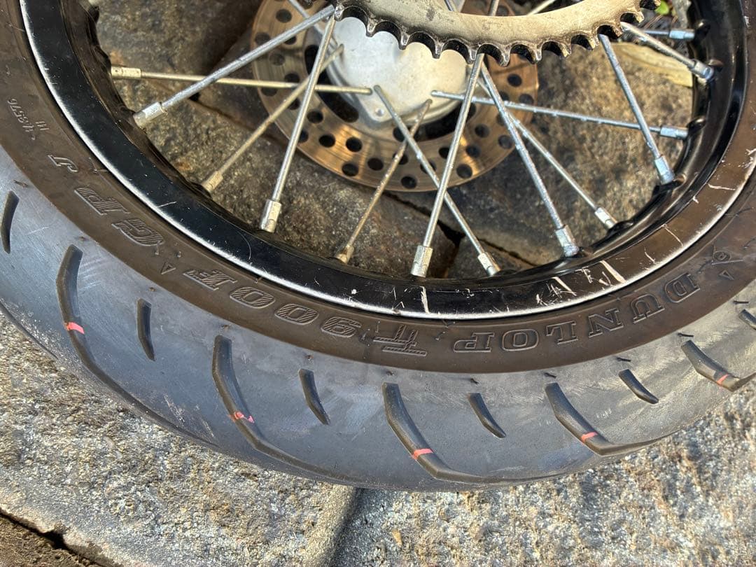 kx85 モタード仕様タイヤ、ホイールセット　klx125 dトラッカー125