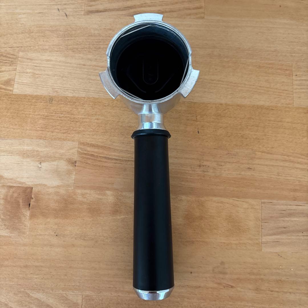 DeLonghi デディカ アルテ EC885J ベージュ エスプレッソマシン