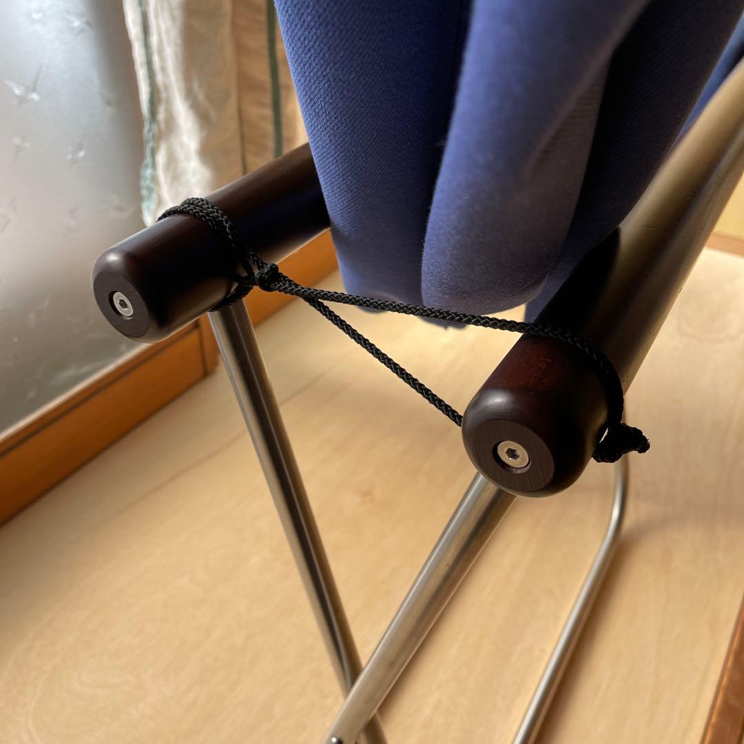 ニーチェア　Nychair Dark brownブルー　オットマンシート付き