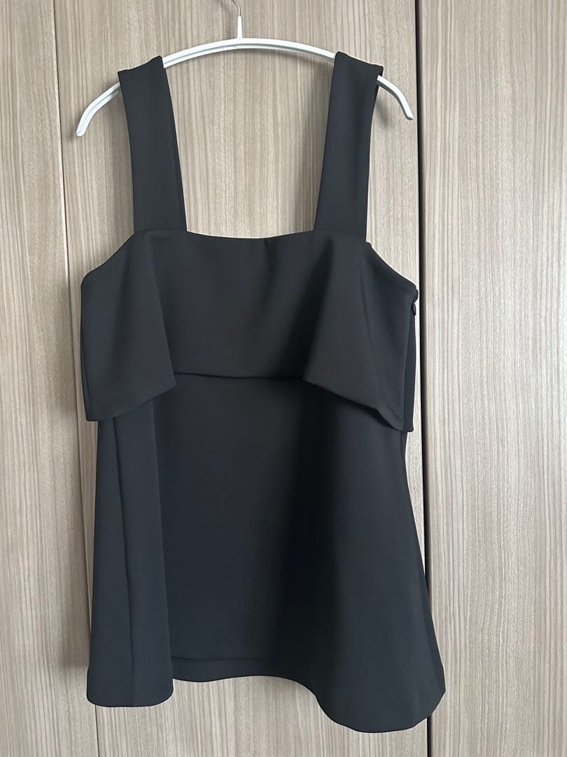 carla カーラ　ビラクビスチェトップス ブラック