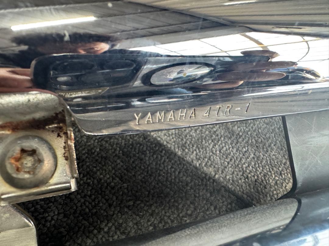 ドラッグスター400 4TR取り外し　純正マフラー