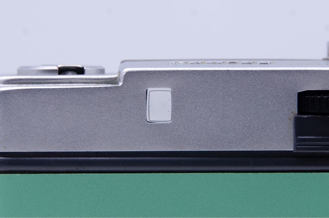 OLYMPUS PEN-EE コンパクトフィルムカメラ グリーン