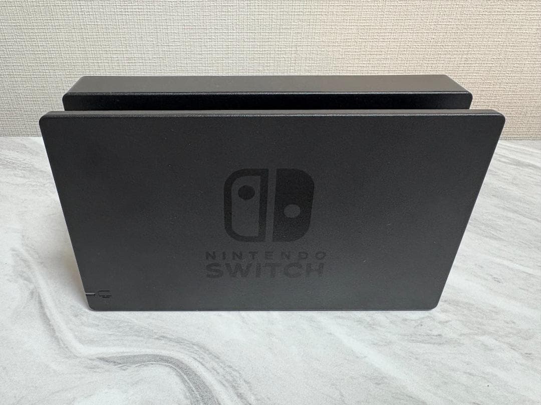 任天堂 Nintendo Switch 新型 HAC-001（-01）