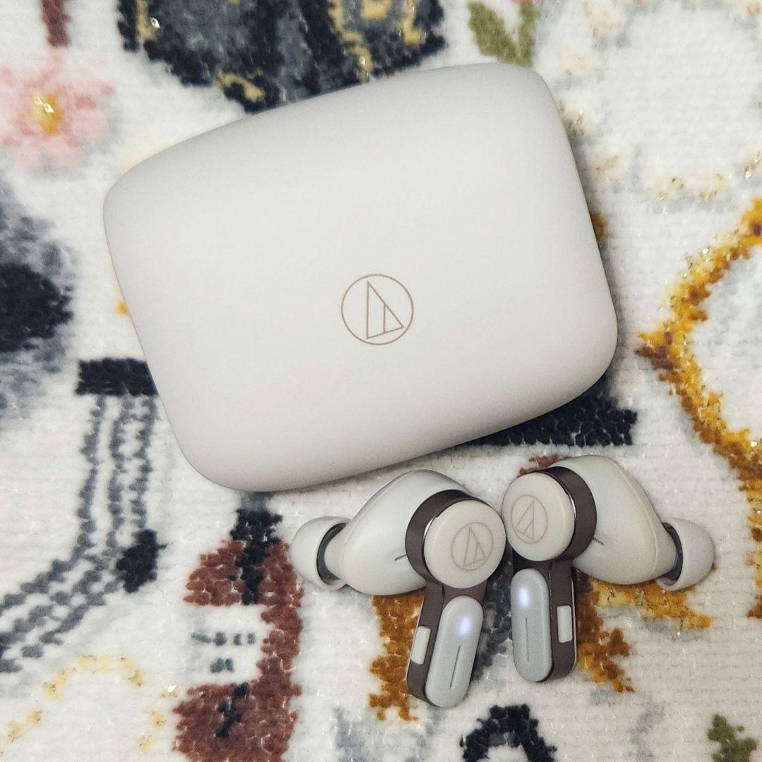 オーディオテクニカ♢ワイヤレスイヤホン（ホワイト） ATH-TWX7-WH