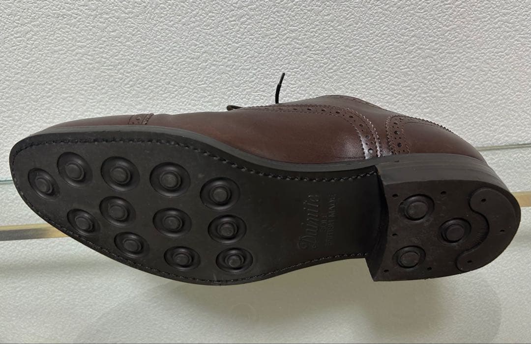 Berwick 別注品　内羽根セミブローグ　UK8.5