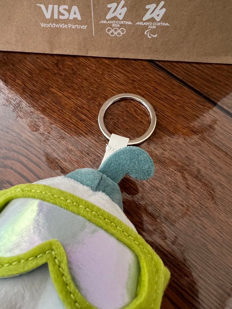 ミラノオリンピック　公式ショップ　キーリング付マスコット　「ティナのお友達」