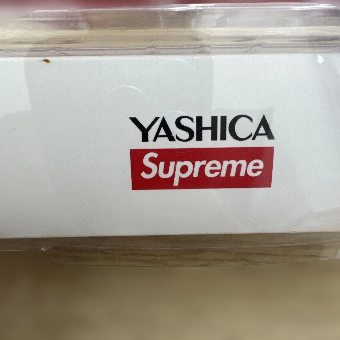 YASHICA Supreme 赤 コンパクトフィルムカメラ