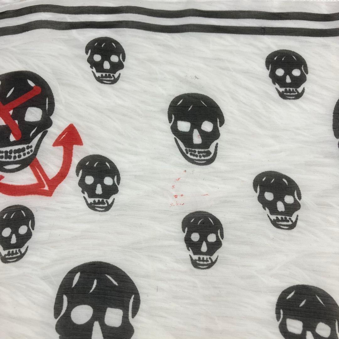 アレキサンダーマックイーン　スカーフ　スカル　ドクロ