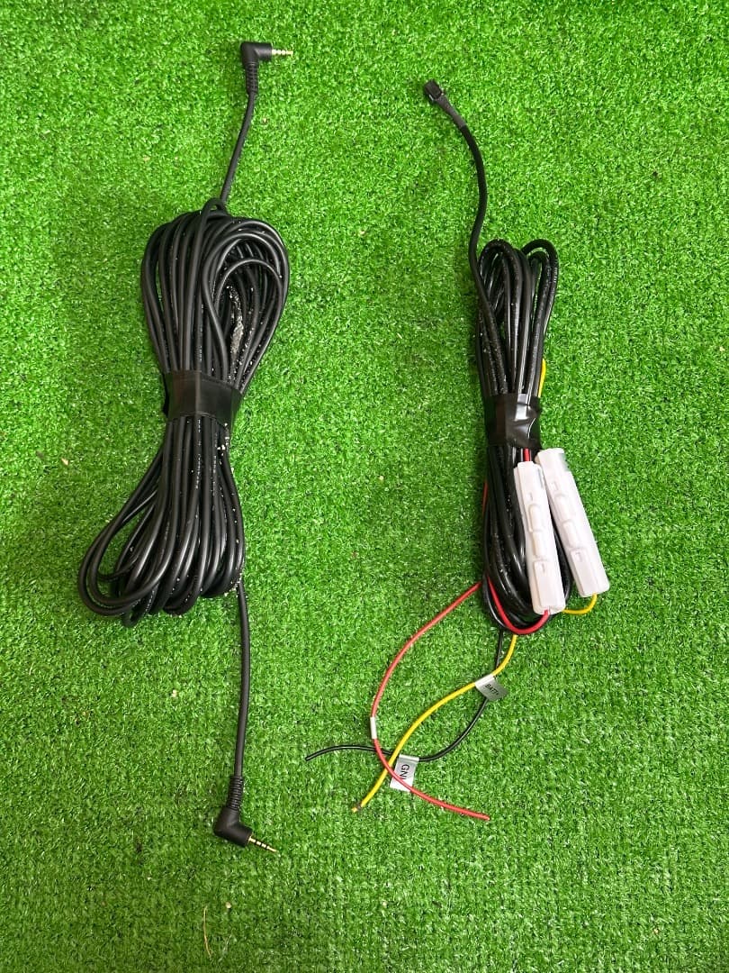 コムテックZDR 035KT-PフルHDドライブレコーダー前後カメラ動作確認済み