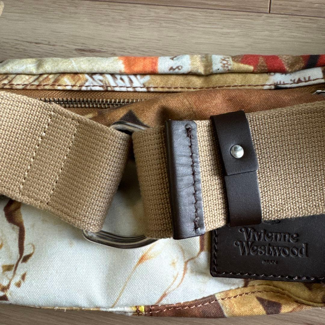 あっこ　Vivienne Westwood ウエストポーチ