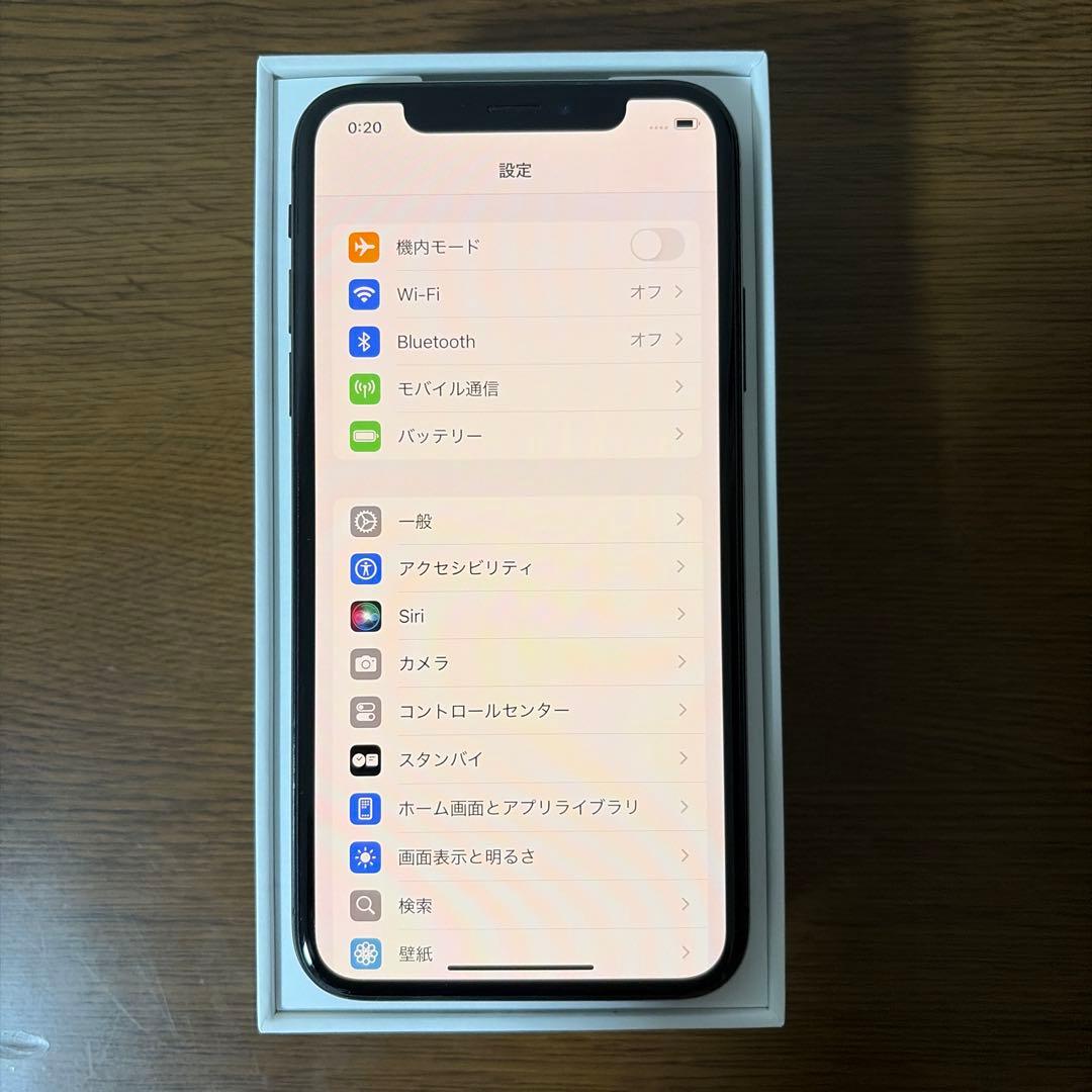 iPhone xs 美品　スペースグレーイ　simフリー　64GB