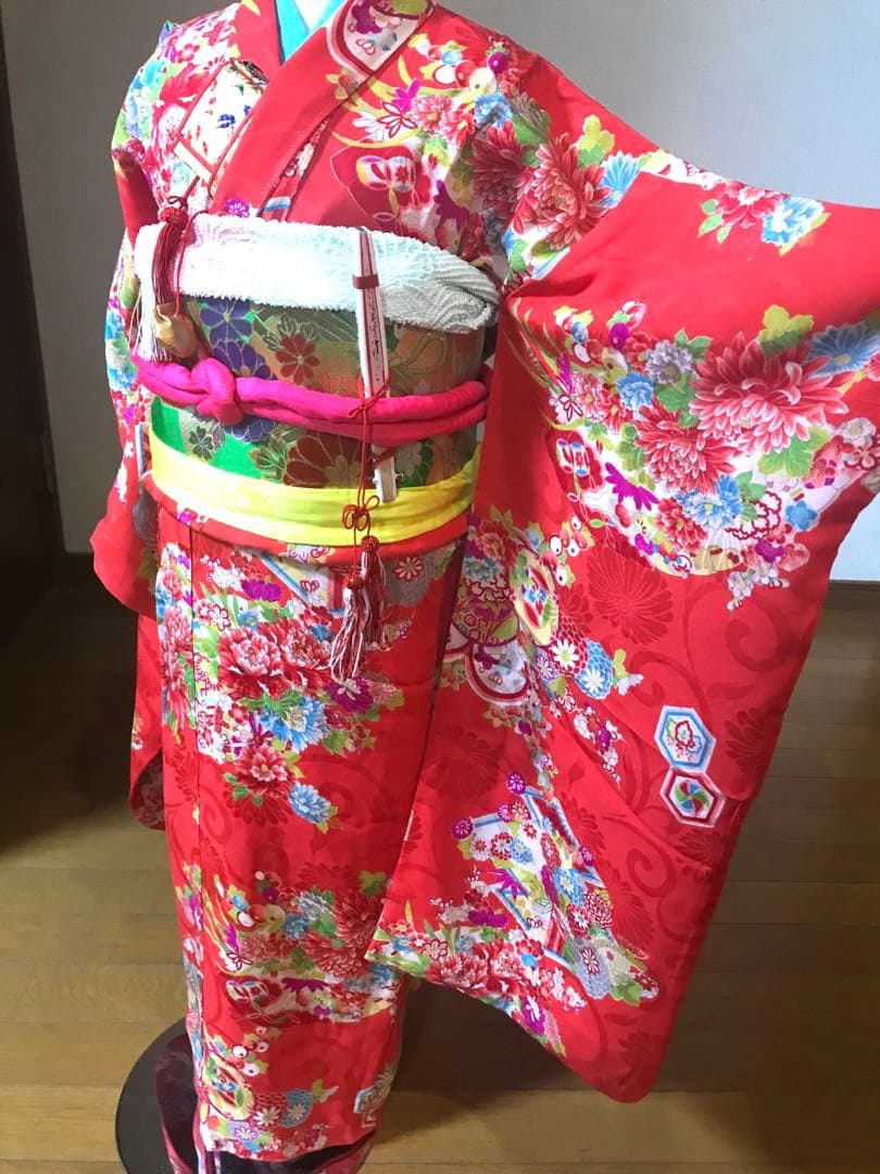 七五三女の子着物セット　アンティーク　正絹　5歳 小さめ7歳　珊瑚色❤️