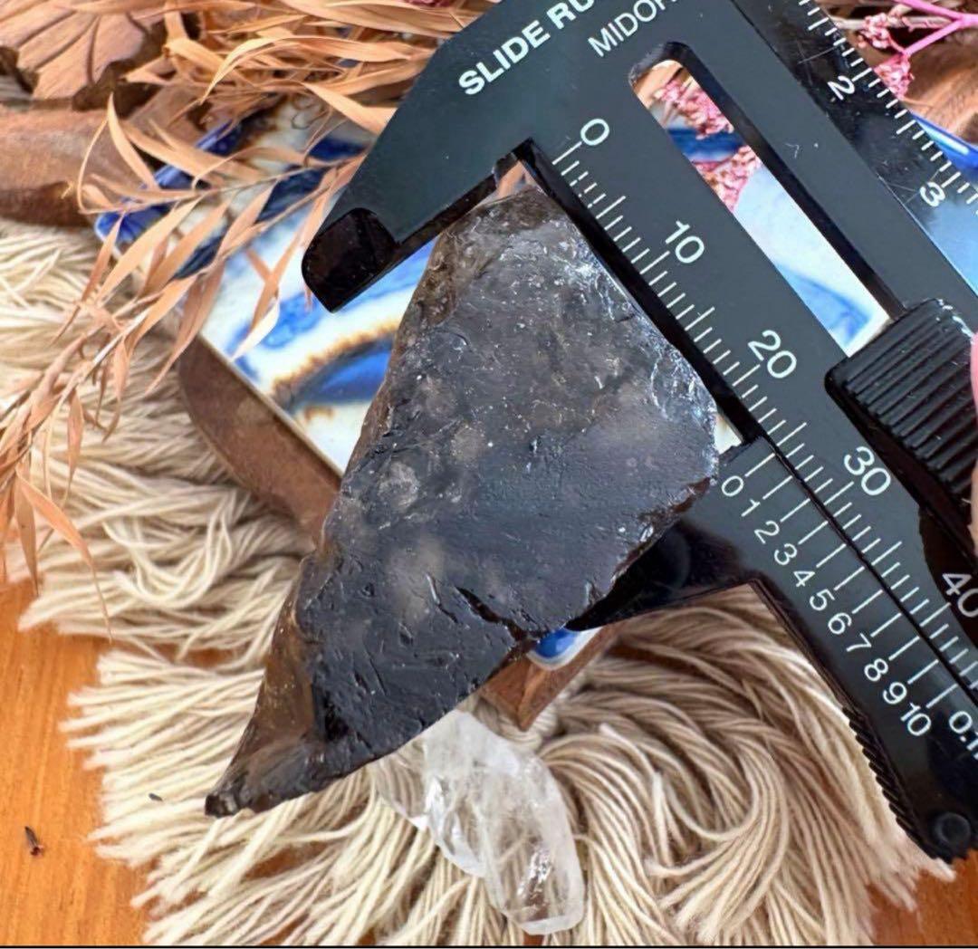 激レア♥ライトニング神秘レムリアンシードクォーツ…☪︎*更に龍神様が潜む虹入り♥