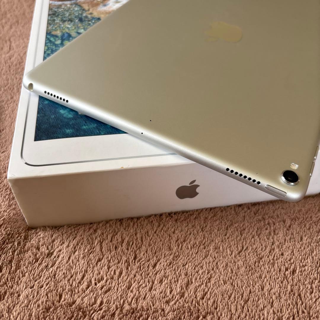 Apple iPad Pro10.5 64GB シルバー