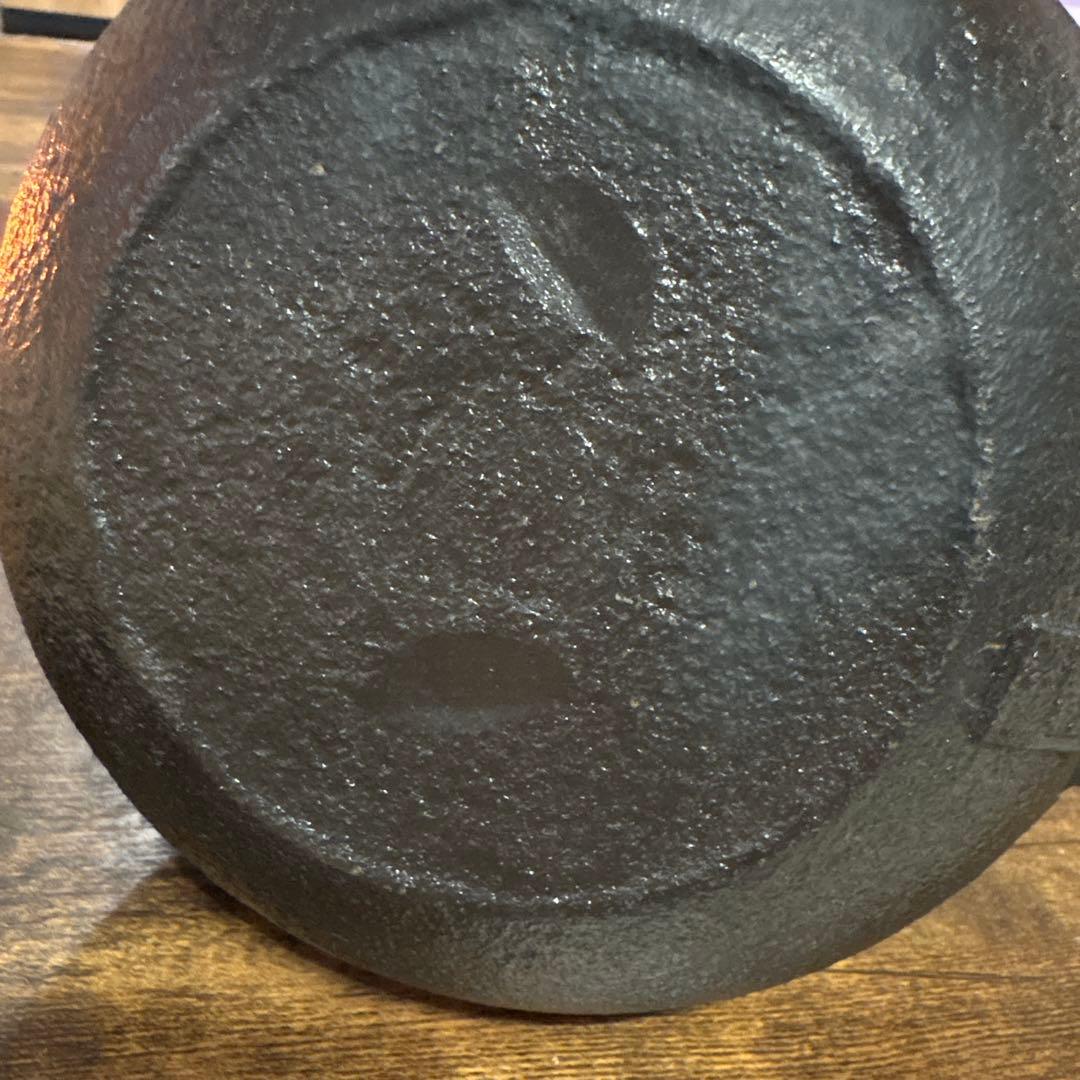 南部鉄器1.1ℓ 池永鉄工製　箱付き　鉄瓶　南部アラレ　IH対応