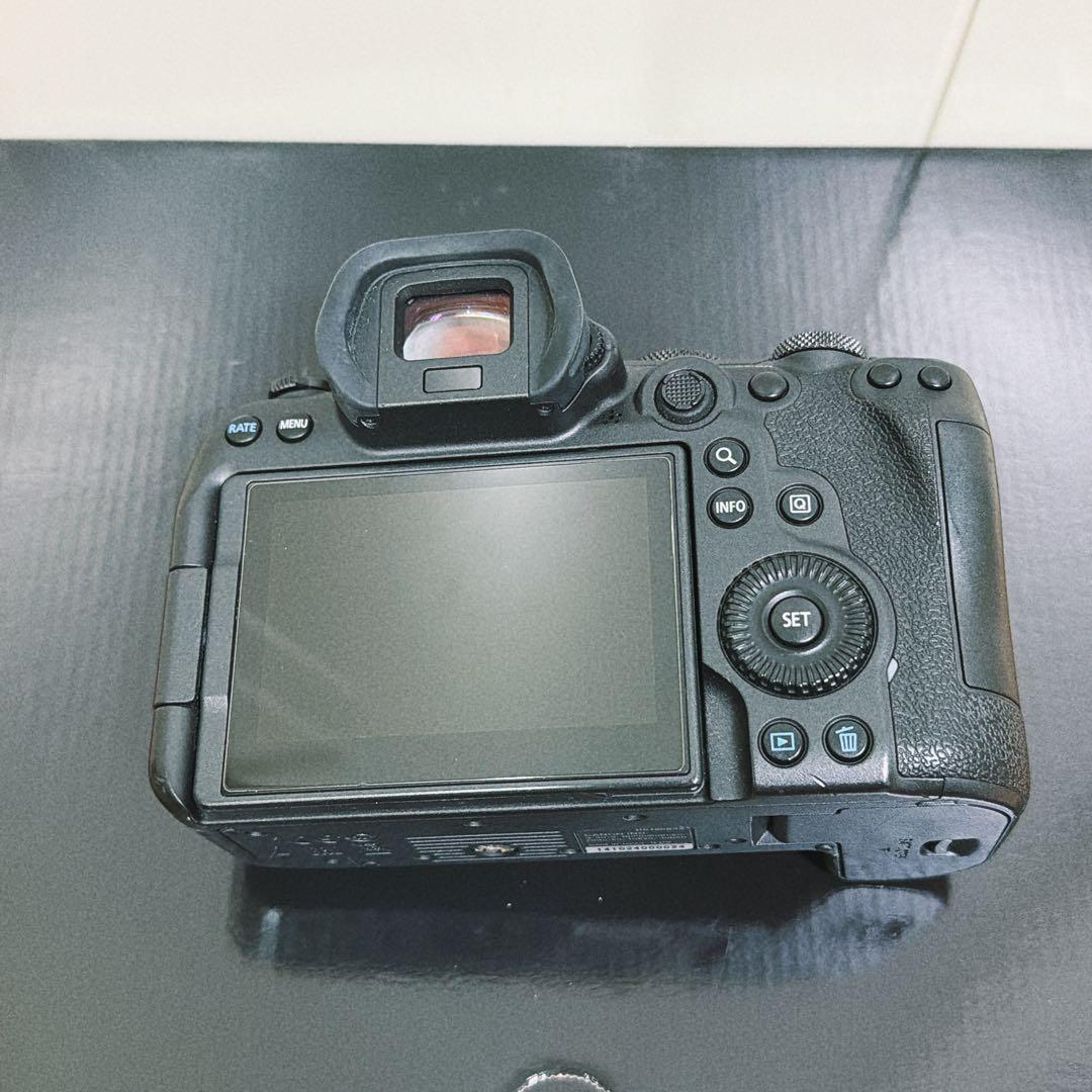 Canon EOS R6 ボディ本体 中古品
