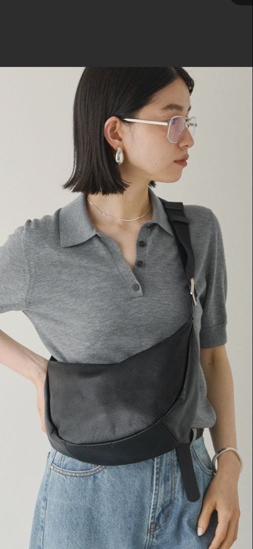 russet ラシット　ソフトレザーラウンドショルダーバッグ　シルバー