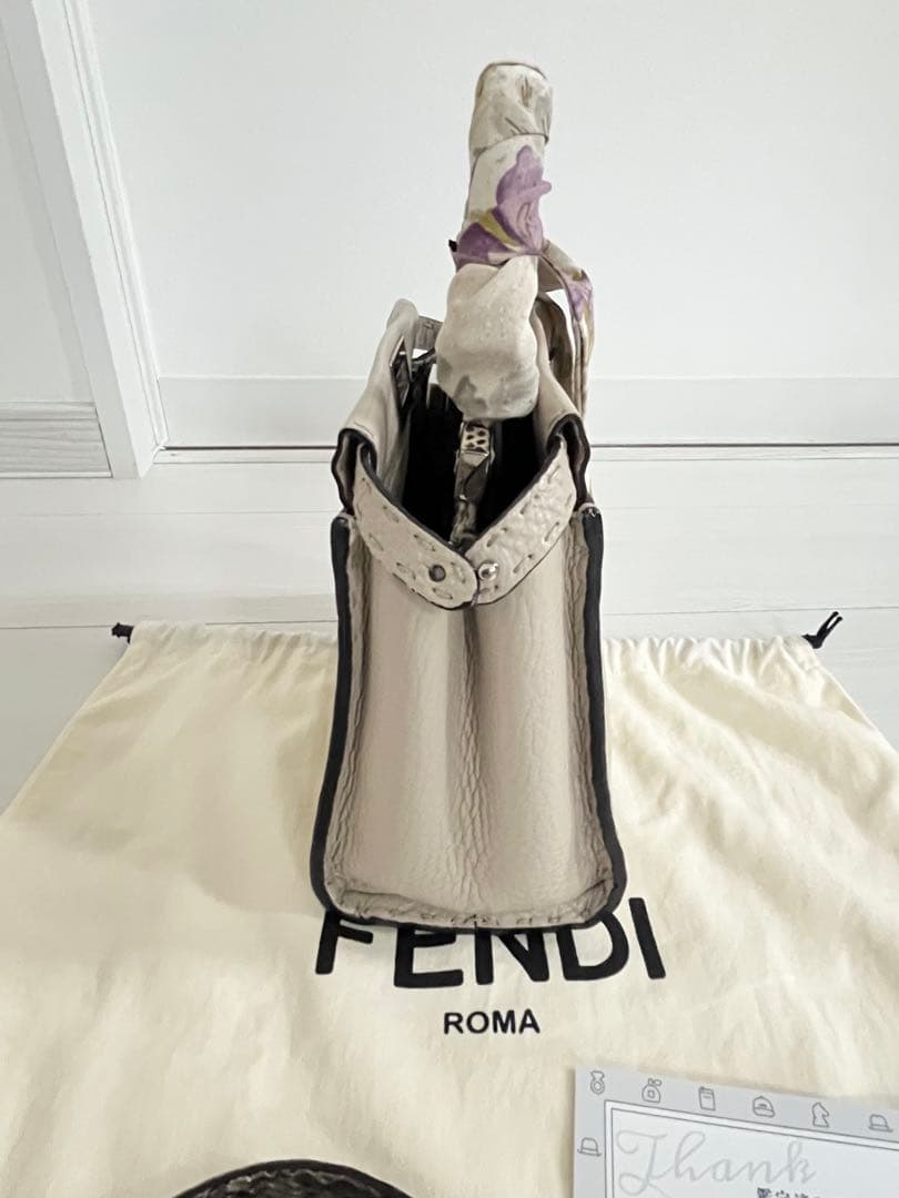 ⚪︎FENDI⚪︎ フェンディ ピーカブー ミニ セレリア パイソン 2way