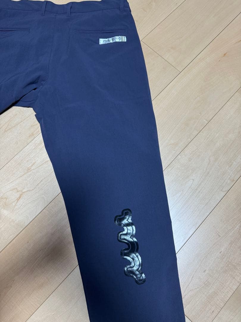 超美品 ムータ マリン ストレッチナイロン セットアップ 紺 6/7