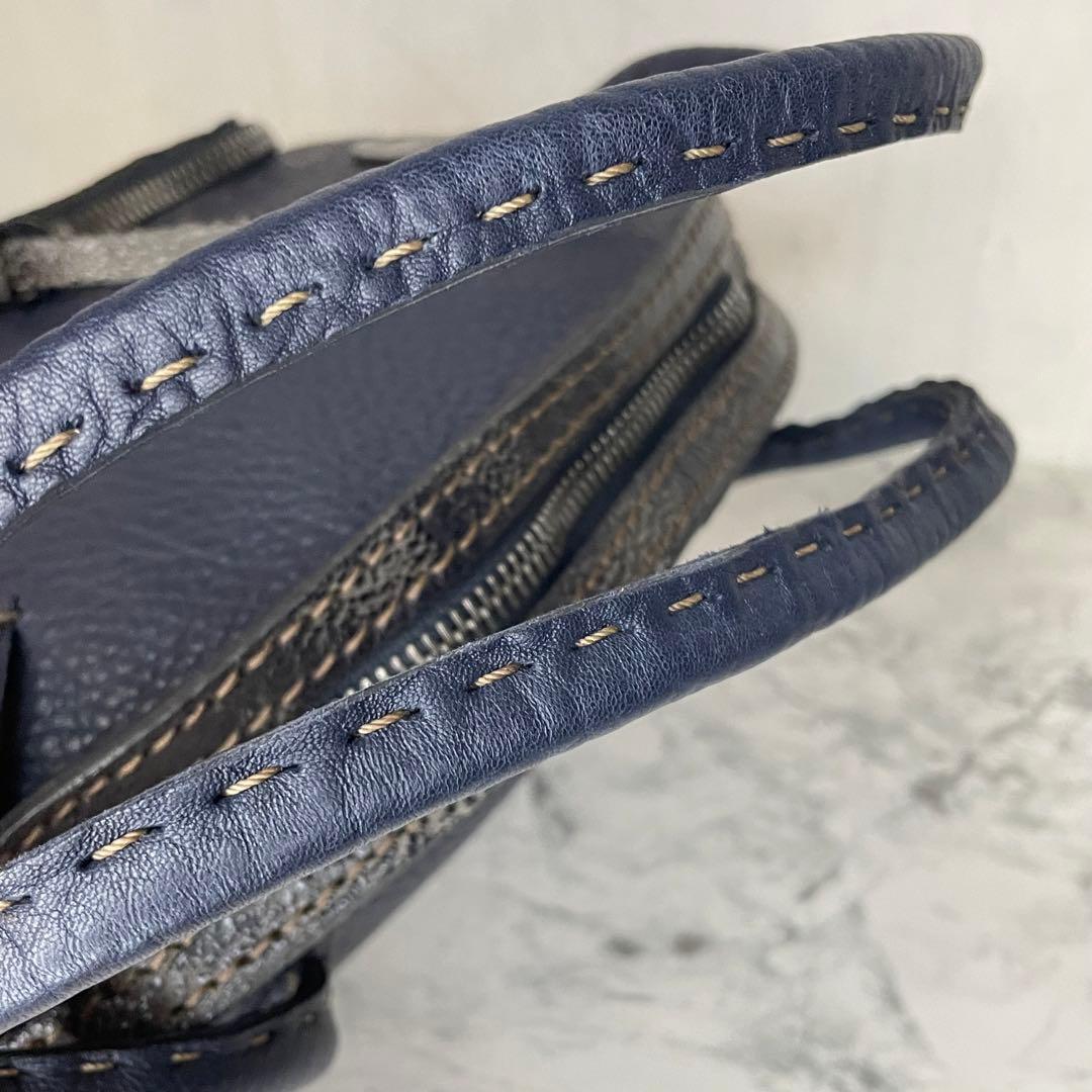 【美品】エンリーベグリン HENRY BEGUELIN レザー ショルダーバッグ