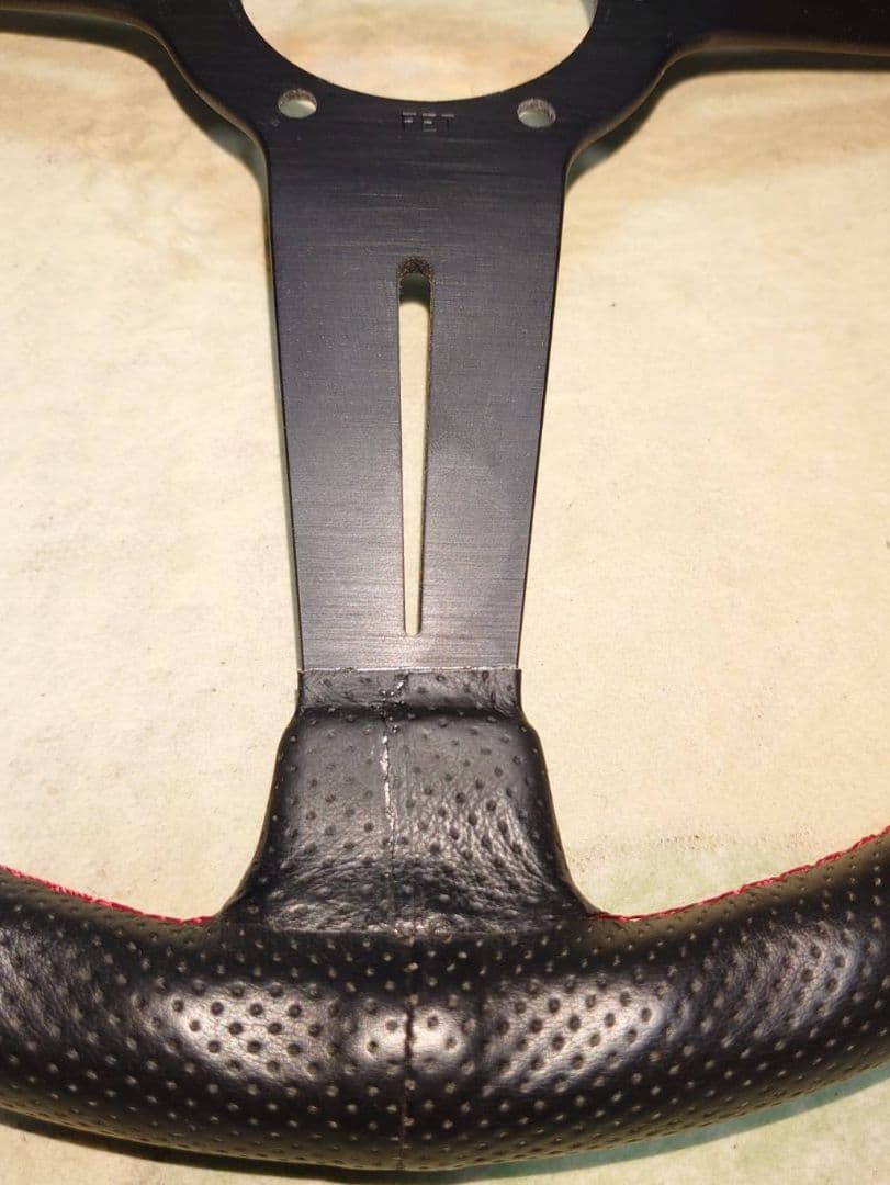 NARDIスポーツ36 Φブラック パンチングレザーレッドステッチ