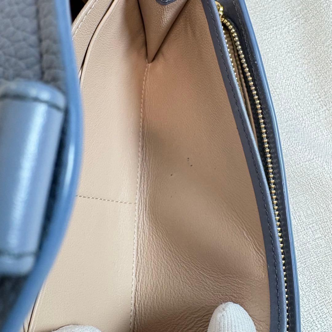 Chloe aby アビー　レザーロングウォレット　南京錠チャーム