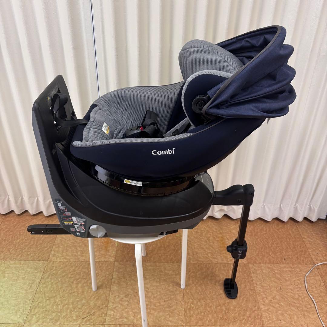 クリーニング済　☆美品☆　コンビ　クルムーヴ　アドバンス　ISOFIX　ネイビー